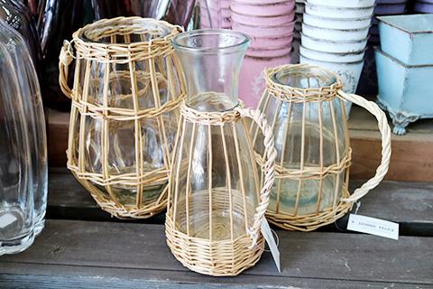 ガラス花瓶ラタン編み込み