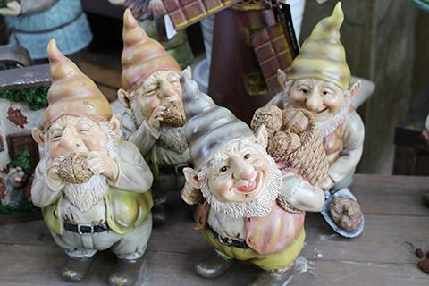 ガーデニング雑貨・小人の置き物